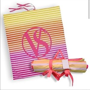 NWT Victoria Secret Roll Up Beach Picnic Blanket